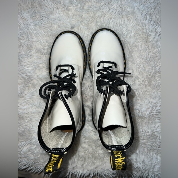White Dr Martens - Picture 4 of 12